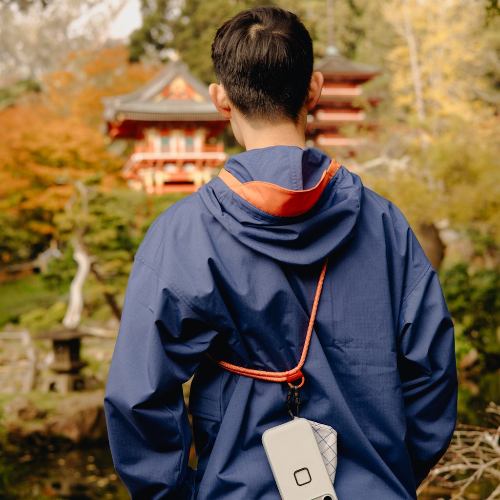 Peak Design Mobile Crossbody Multi-Strap