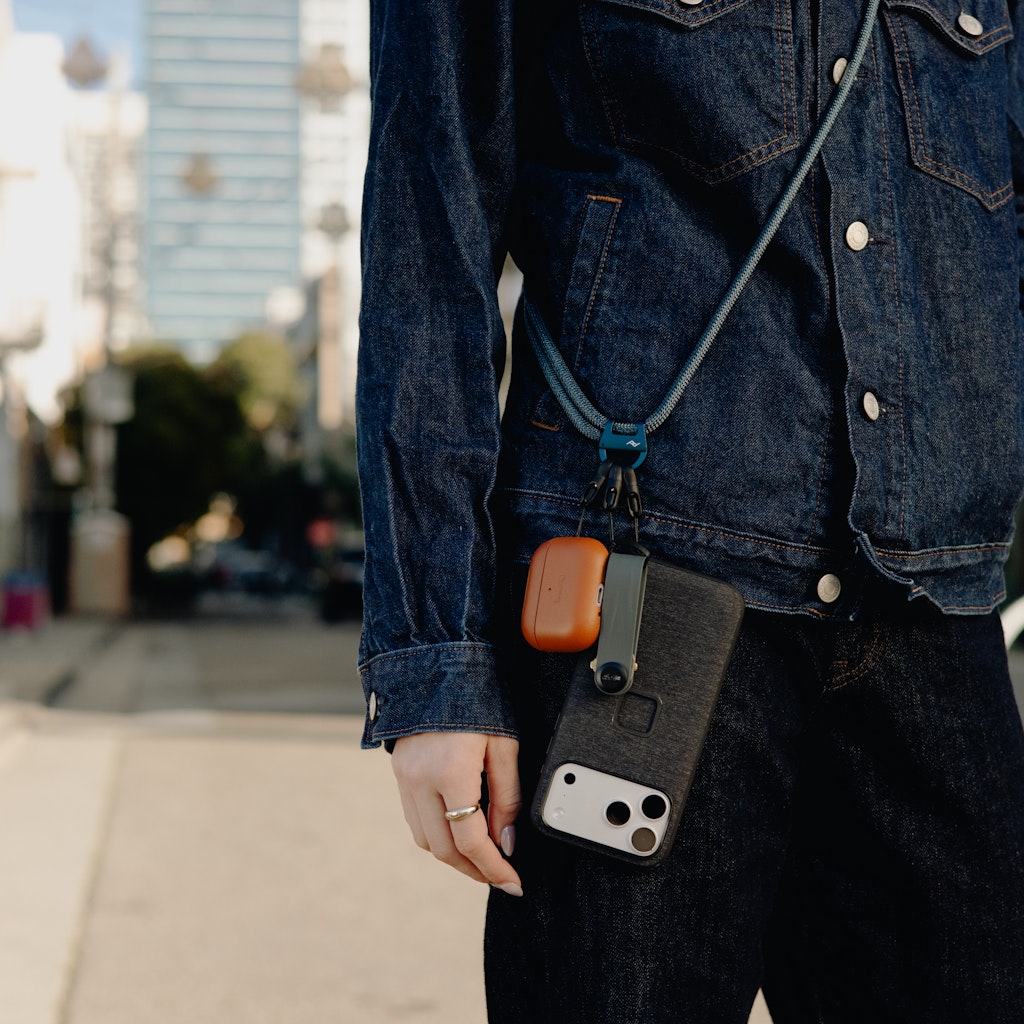 Peak Design Mobile Crossbody Multi-Strap