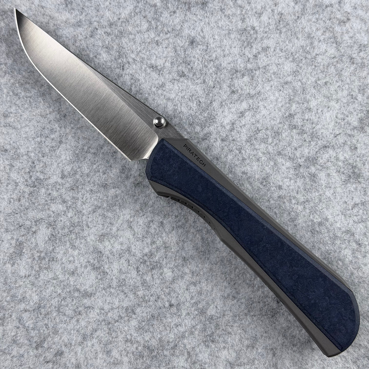 Piratech Saga Knife