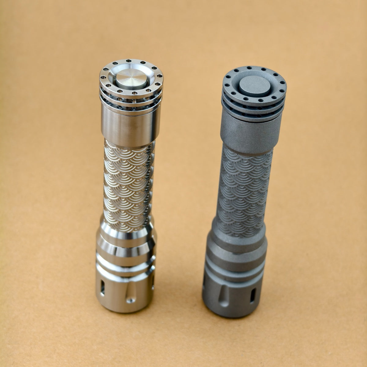 ReyLight LANapple Titanium Flashlight – Mukama