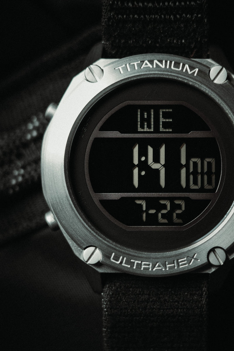 RZE UTD-8000-BB Watch