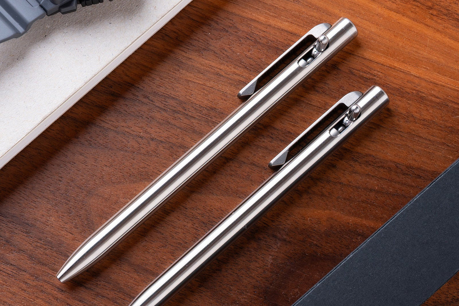 Tactile Turn Switch Titanium Pen – Mukama