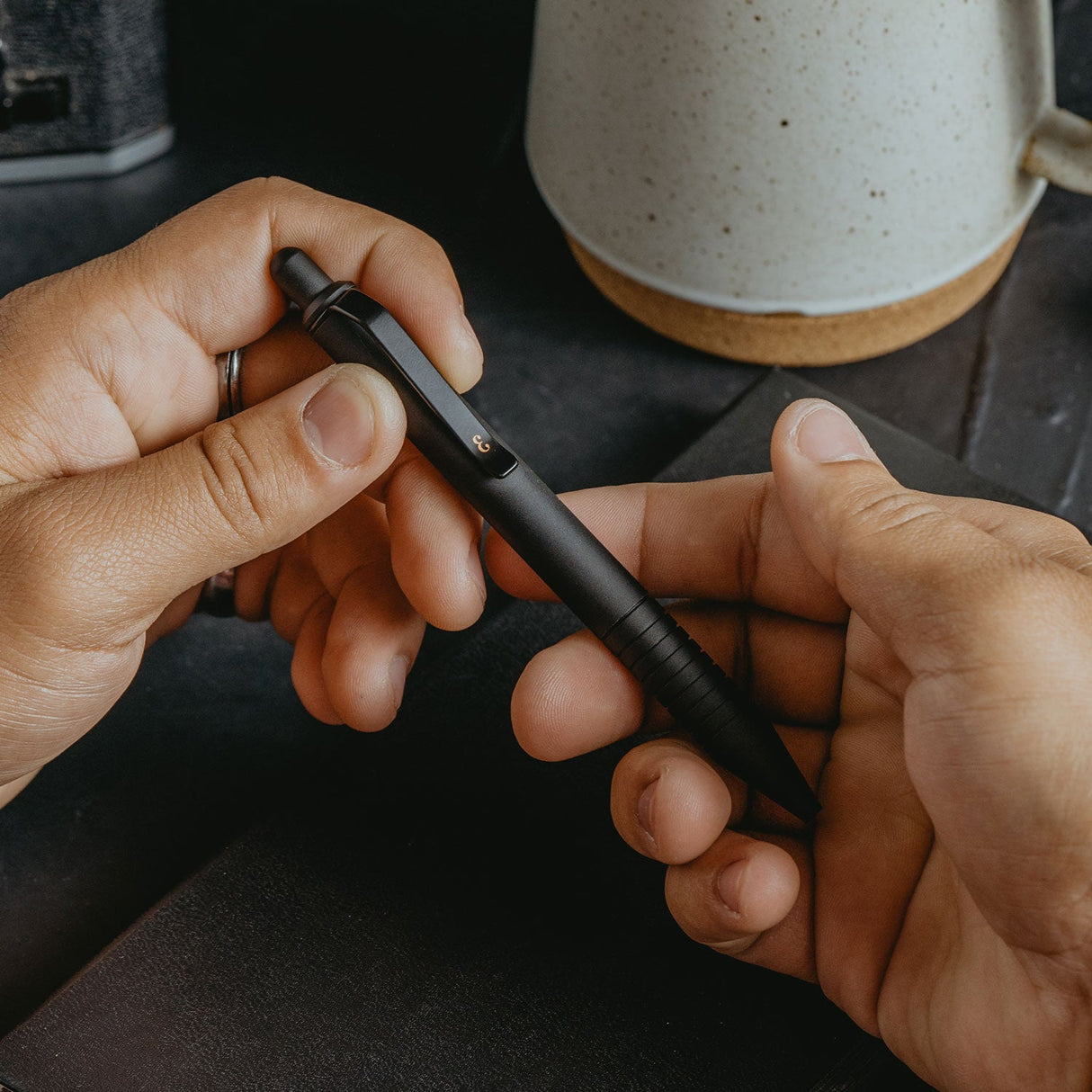 super-matte-black-grafton-pen-008.jpg