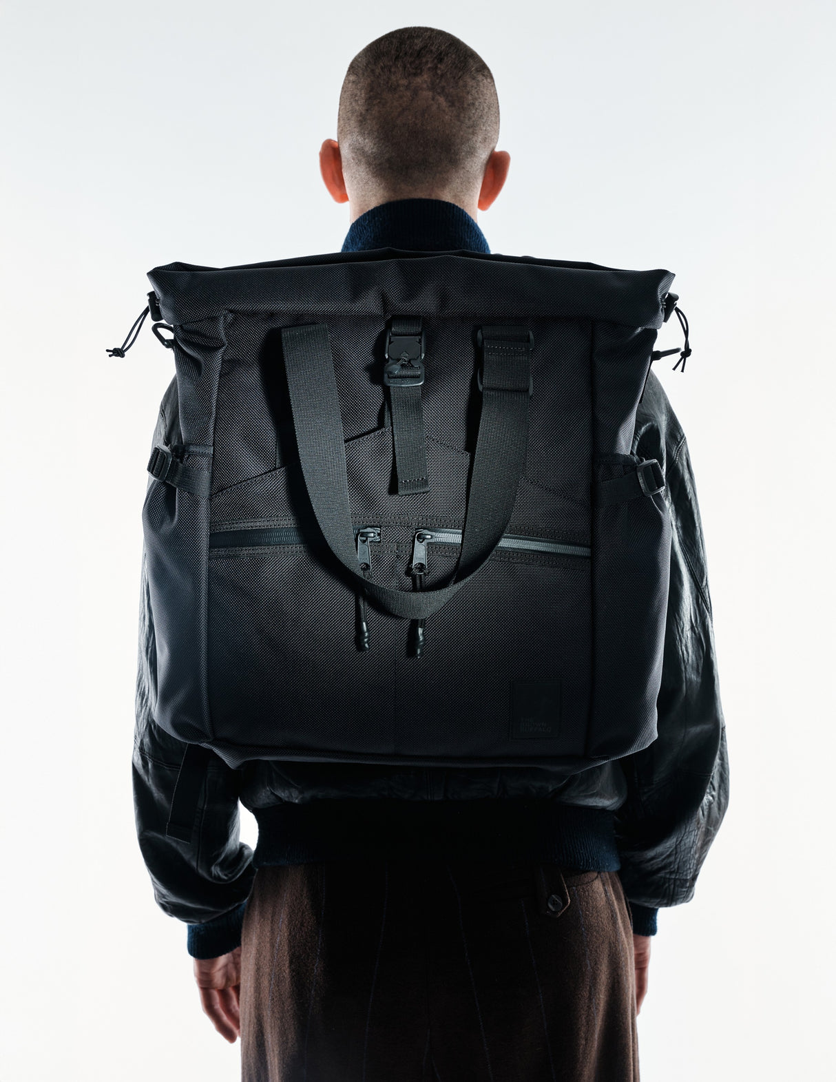the-brown-buffalo-conceal-tote-laptop-bag-weather-resistant-everyday-use-cordura-1050d-ballistic-nylon-black3_edited.jpg