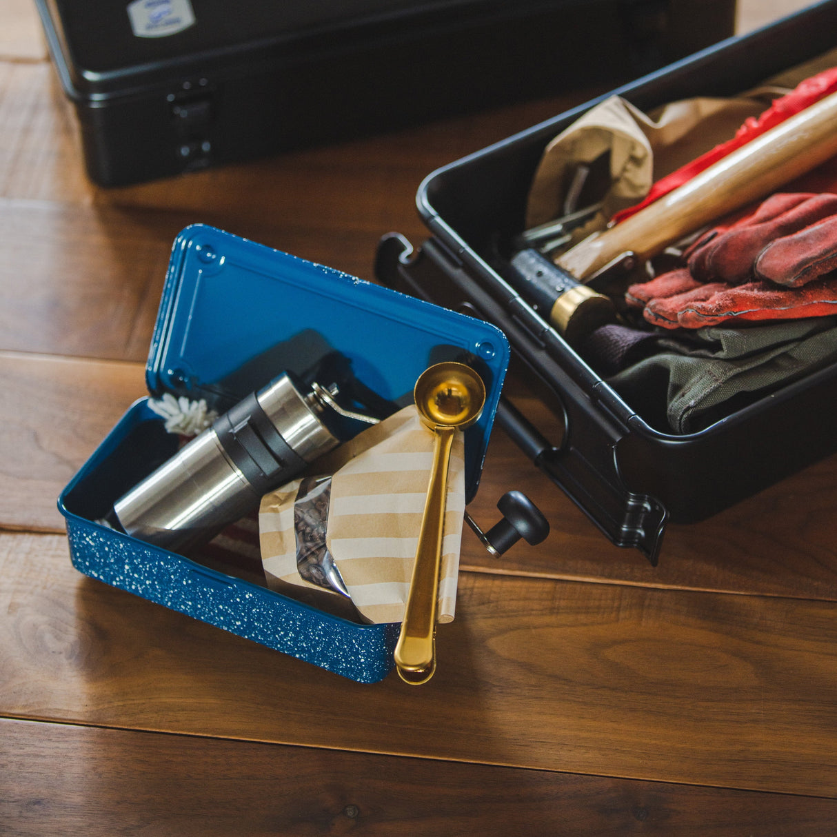 Toyo Steel Trunk Shape Toolbox T-190