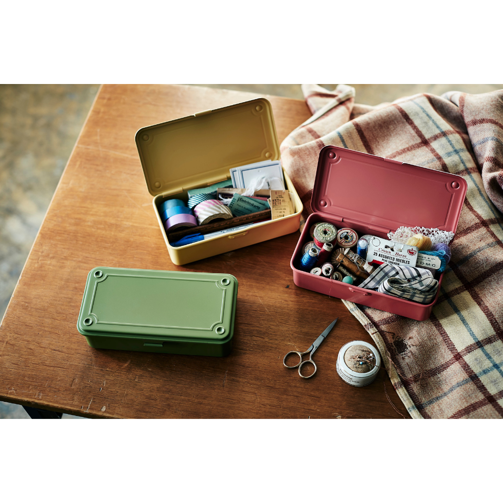 Toyo Steel Trunk Shape Toolbox T-190