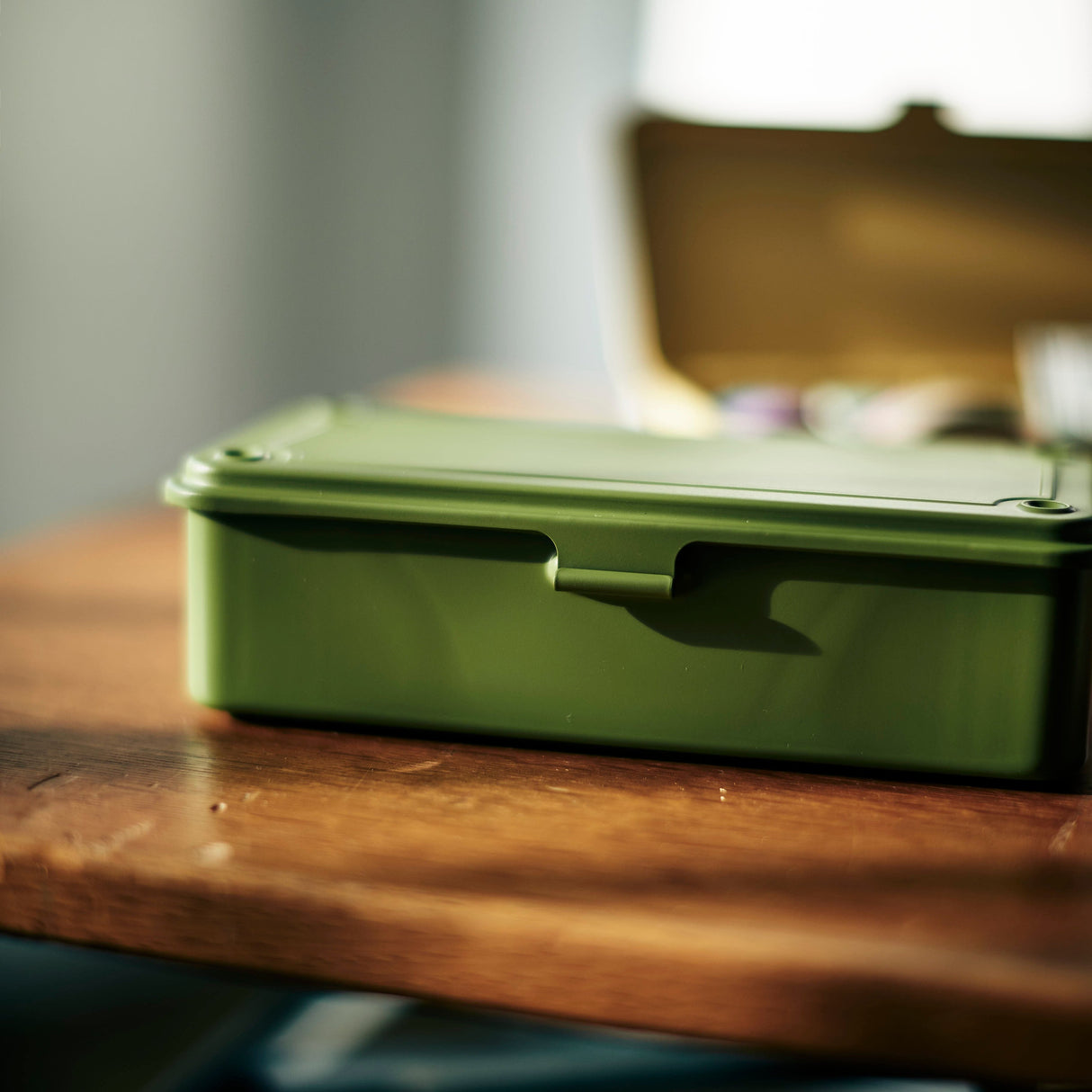 Toyo Steel Trunk Shape Toolbox T-190