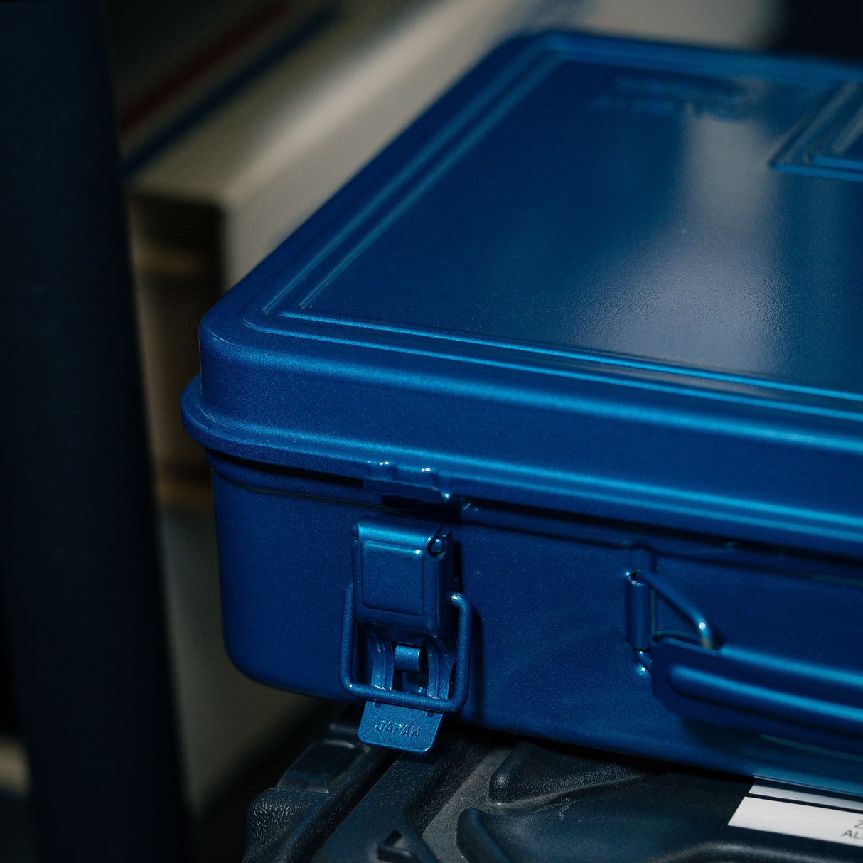 Toyo Steel Trunk Shape Toolbox T-360