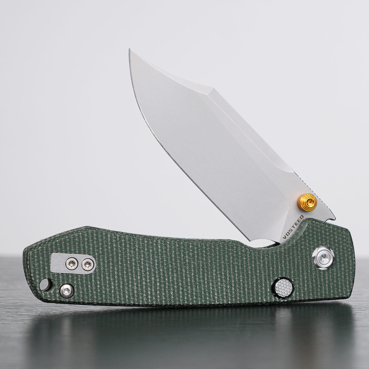 Vosteed Raccoon Top Liner Bowie Knife